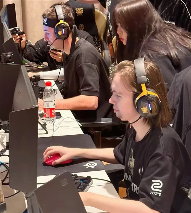 钱圈不是终 钱圈不是终